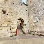 New - Vieil - Les Remparts * Αντίμπ
