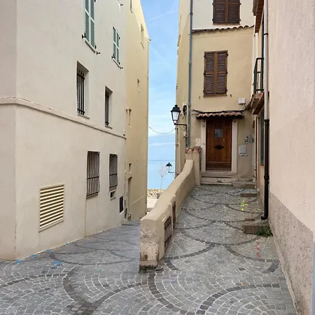 New - Vieil - Les Remparts Lägenhet