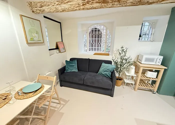 New - Vieil - Les Remparts Apartamento *